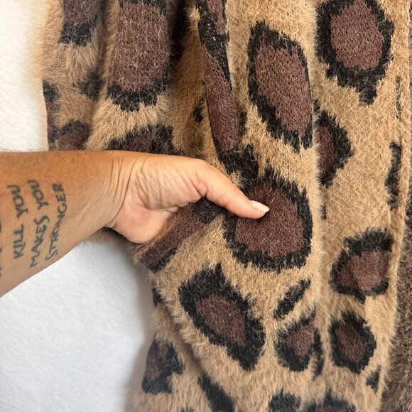 Umgee Cardigan Womens L leopard animal print long duster pockets eyelash mobwife - Picture 2 of 4